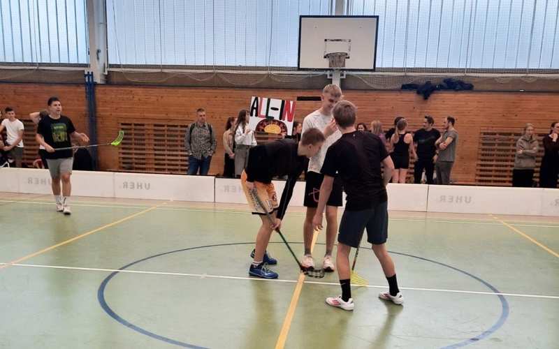 Vánoční florbalový turnaj